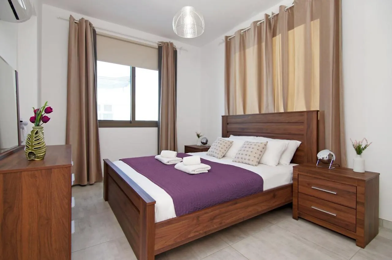 Villa Levandini Protaras Semesterbostad